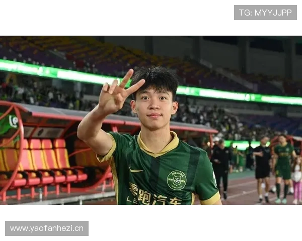 詹俊谈国足生死战期待王钰栋与张玉宁搭档首发全力拼搏不留遗憾